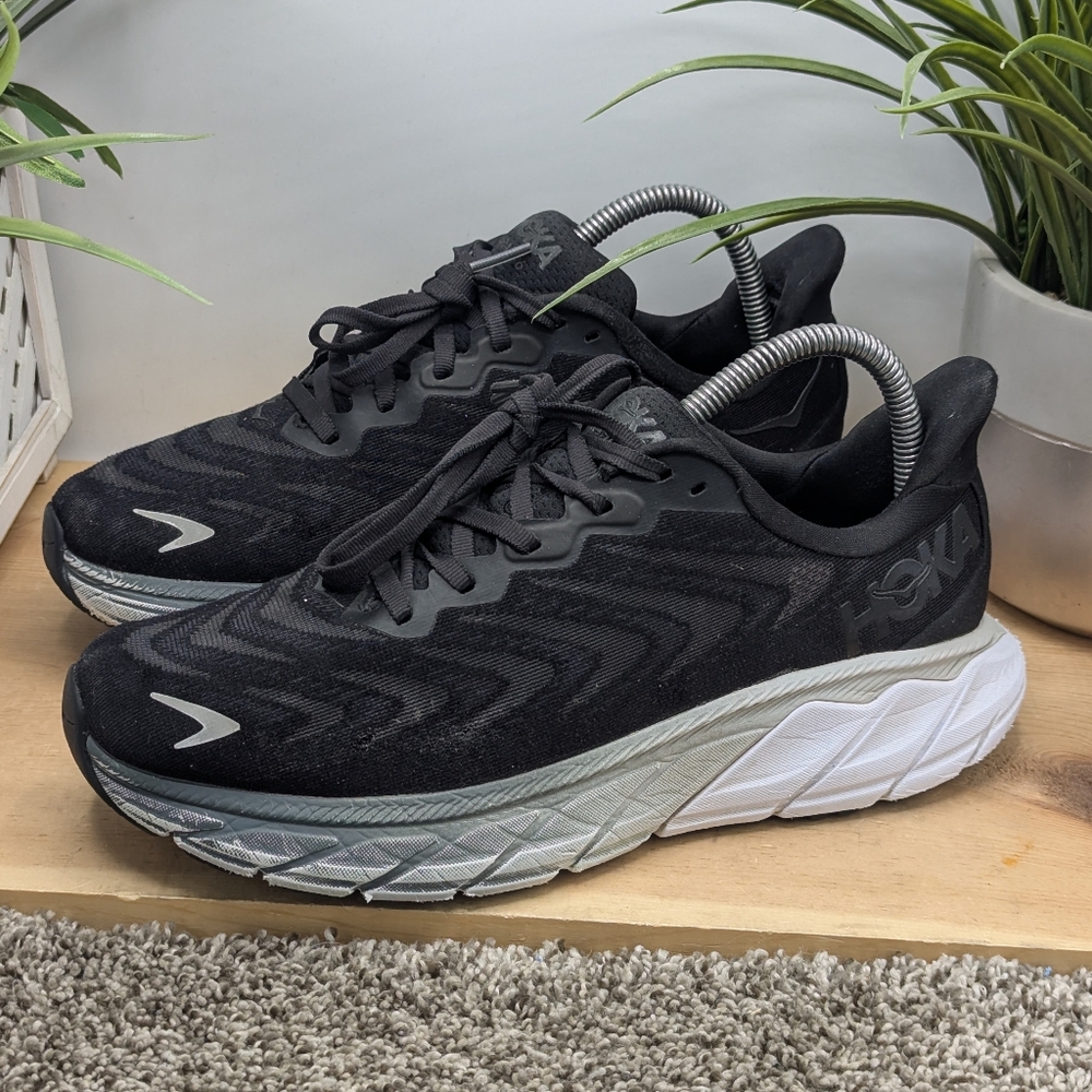 Hoka Arahi 6 Women's Size 8.5B Running Shoes Casual Comfort Gym Walking